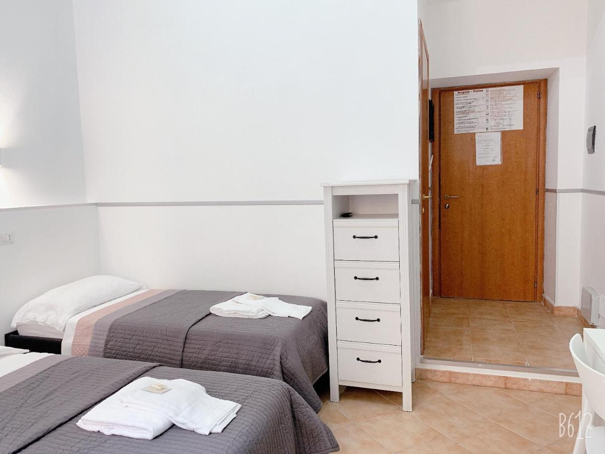 Hotel Golden Ratio Rzym Zewnętrze zdjęcie