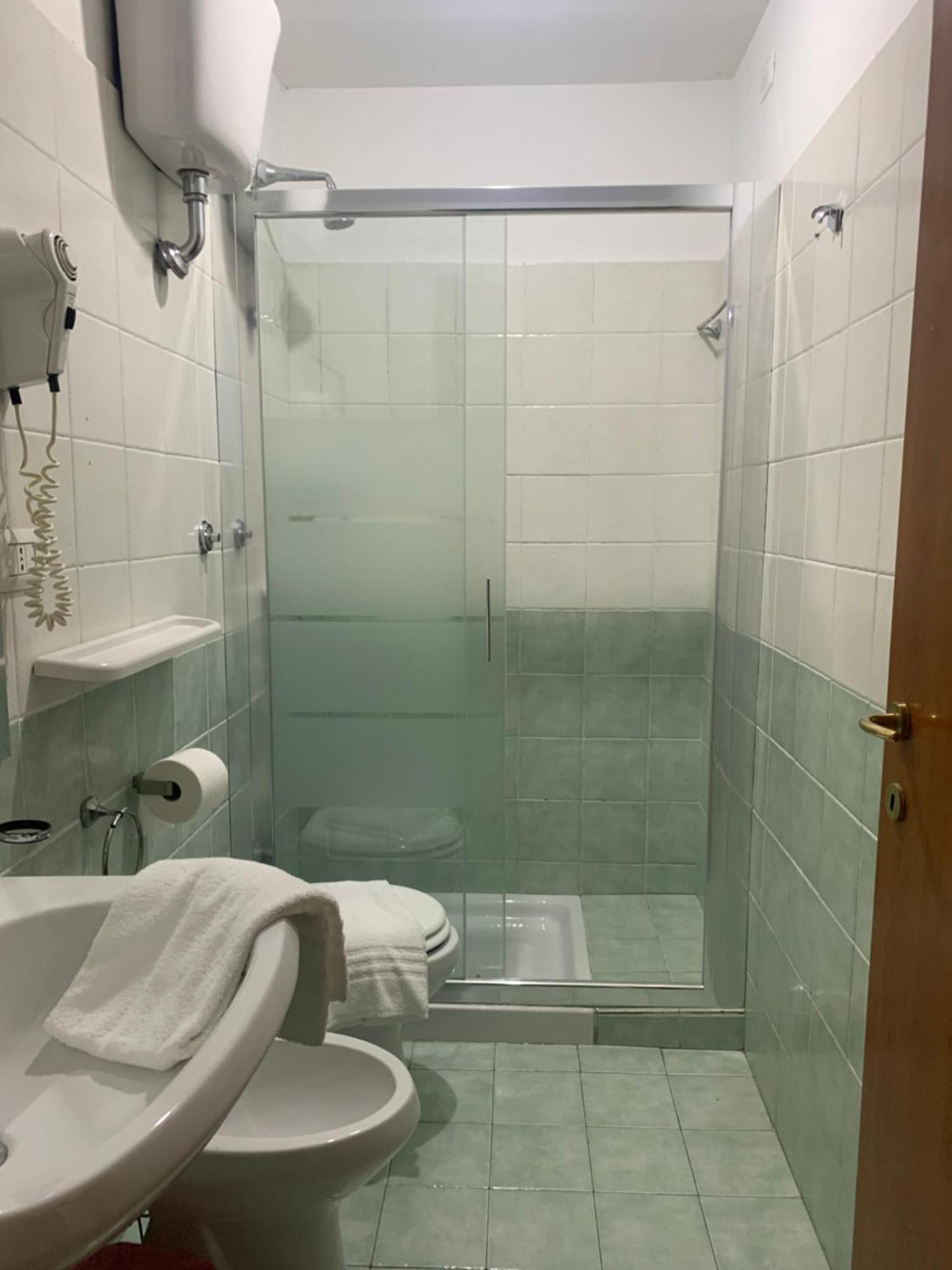 Hotel Golden Ratio Rzym Zewnętrze zdjęcie